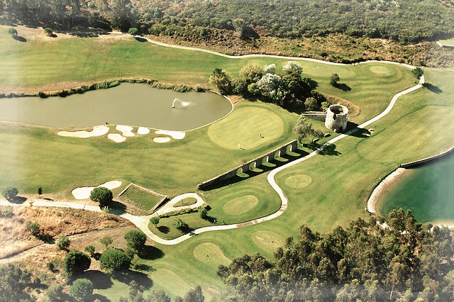 My vintage wedding venue - The Quinta - nearby-golf